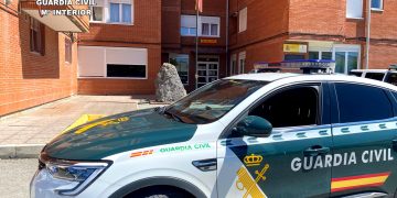 La Guardia Civil investiga a dos vecinos de Santoña por robos y daños en vehículos
