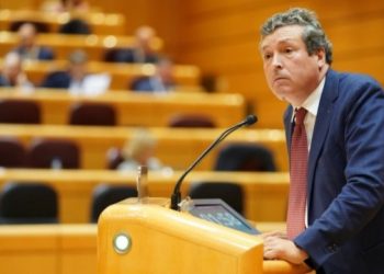 Íñigo Fernández: “La investidura de Sánchez nos cuesta casi 500 euros a cada cántabro”