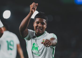 El Racing suma una victoria importante en El Sardinero tras vencer 3-0 al Málaga CF