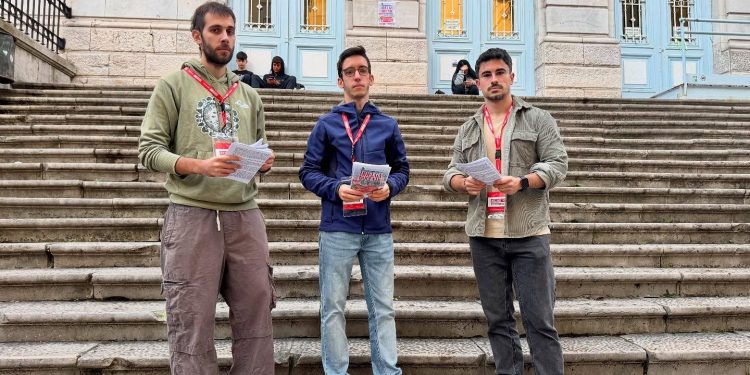 La huelga docente tiene un seguimiento del 40% en institutos y FP