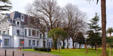 El Gobierno de Cantabria destina 216 millones a un convenio con el hospital privado Santa Clotilde por el derivado de las mamografías