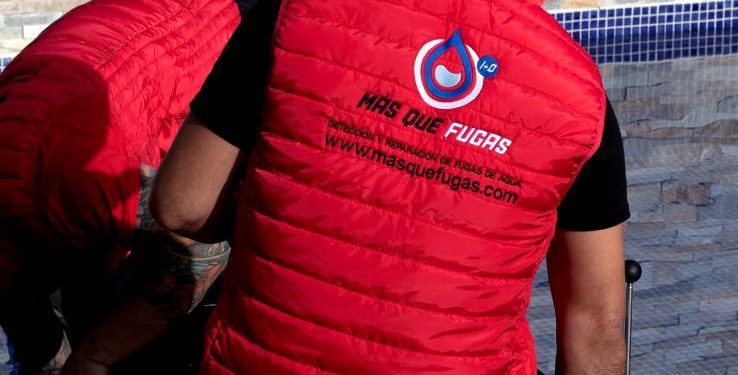 Cómo saber cuándo tu piscina necesita una reparación