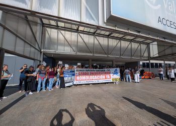 Técnicos Superiores Sanitarios de Cantabria protagonizan huelga masiva y nuevas movilizaciones por la homologación y reclasificación profesional