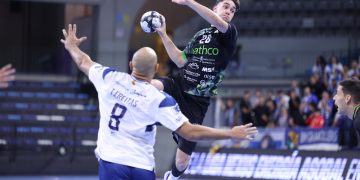 El Bathco Torrelavega roza la épica pero se queda sin premio en Granollers