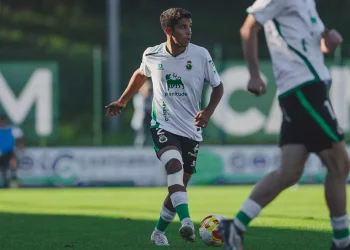 El Rayo Cantabria deja escapar la victoria en Astorga y el Sámano firma su primer triunfo de la temporada con remontada en Vallegón