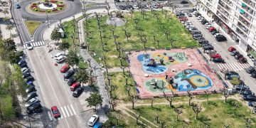Fomento cubre el parque infantil de la Alameda Manuel Llano en Laredo con una inversión de más de 500.000 euros