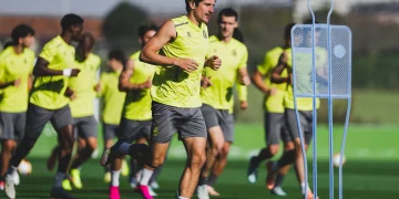 El Racing busca extender su racha en la Copa ante el Logroñés con más de mil aficionados en Las Gaunas