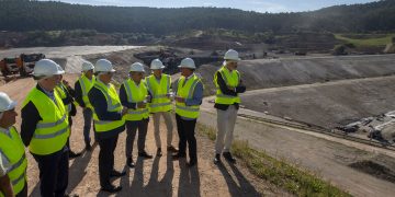 Media defiende en Castañeda que el futuro vertedero de amianto será seguro, legal y beneficioso para Cantabria