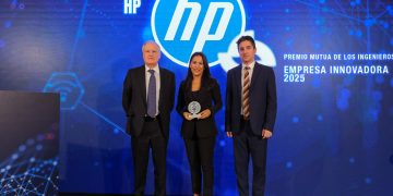 Arasti reafirma el compromiso del Gobierno cántabro con la industria y la innovación, que crece un 108% en dos años