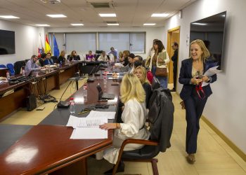 El Gobierno de Cantabria aumentará un 4,9% el presupuesto de personal en 2026, con 72 millones más para docentes, sanitarios y justicia