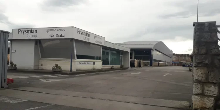 La plantilla de Prysmian vive hoy una huelga de 24 horas por el despido de ocho trabajadores y exige garantías