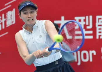 Cristina Bucsa roza su primer gran título al caer en la final del WTA 250 de Hong Kong