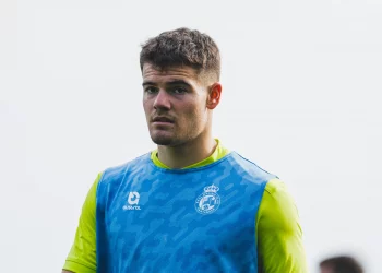 Peio Canales destaca la unión del Racing y apunta al Eibar como un reto clave para la próxima jornada