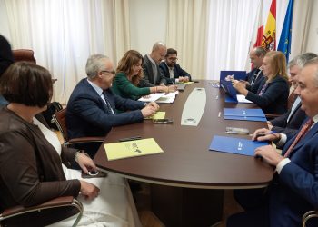 El PP y el PRC chocan de nuevo y bloquean sus negociaciones sobre los Presupuestos de Cantabria para 2026