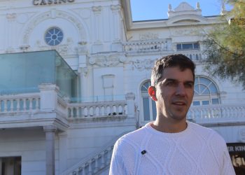 El PSOE plantea que el Casino del Sardinero recupere su papel cultural tras el rescate con dinero público