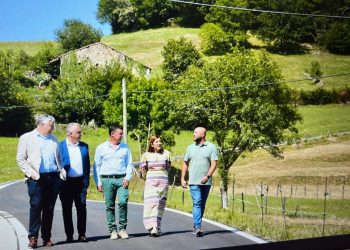 Fomento licita la cubierta de la pista deportiva de Quintanilla por 438.000 euros