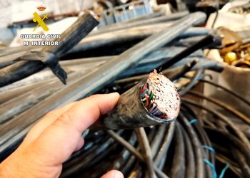 Cinco hombres investigados en Cantabria por apropiarse de más de tres toneladas de cable de telefonía