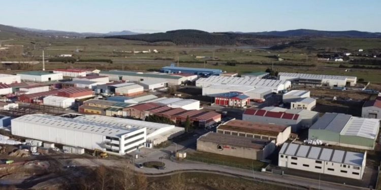 Cantabria ofrece a SEPES 25 euros por metro cuadrado por las parcelas sin vender del polígono de La Vega