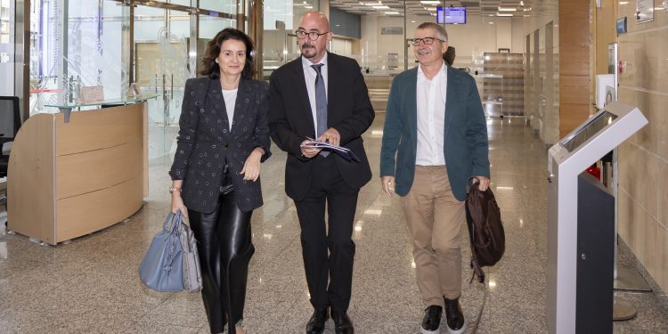 Cantabria aprueba un presupuesto sanitario “histórico” de 1.320 millones para 2026, el mayor de la comunidad