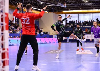 El Bathco BM Torrelavega firma en Guadalajara la mayor goleada de su historia en ASOBAL