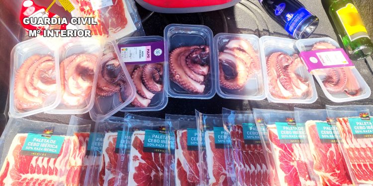 Investigado un joven de Santander por un hurto en San Vicente tras encadenar nueve casos similares en un año