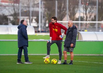 Ezkieta acelera su vuelta mientras el Racing queda en el aire con Andreev