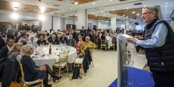 Revilla reta a Buruaga a “atreverse” y convocar elecciones anticipadas en Cantabria