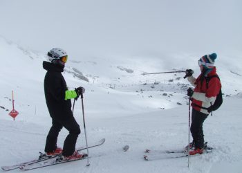 Alto Campoo abre este viernes la temporada 2025/26 con 7 km esquiables y tarifas especiales de 27 euros