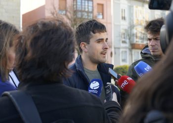 Cantabristas tacha de “timo” la concesión de la carretera Suances‑Requejada y presenta alegaciones