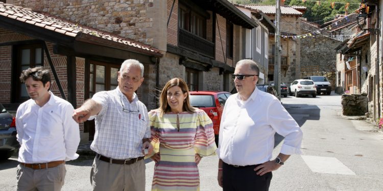 Adjudicadas las obras de mejora del acceso a San Sebastián de Garabandal y el vial hacia Los Pinos por casi 600.000 euros