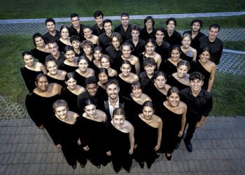 Concierto solidario de Navidad del Coro Joven de Santander este viernes en el Palacio de Festivales