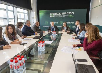 El Gobierno impulsa un Plan Estratégico Industrial hasta 2030 para consolidar a Cantabria como referente en innovación y competitividad