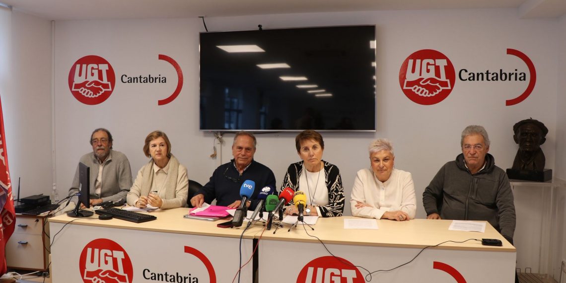 Plataformas sociales presentan recurso contra el convenio de 256 millones al hospital privado Santa Clotilde