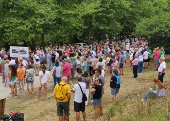 Los vecinos de Cueto rechazan iniciar las obras del aparcamiento de Mataleñas sin un acuerdo global sobre el proyecto