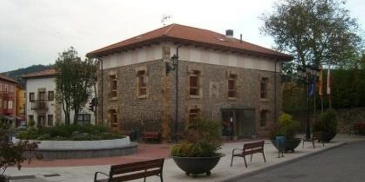 Giro inesperado en Voto: el PP recupera la Alcaldía en el último minuto ante la sorpresa del PRC