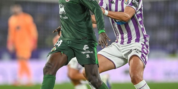 El Racing rescata un punto de oro en el gélido Zorrilla