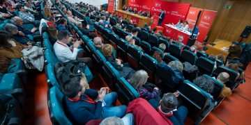 El PSOE de Cantabria acusa al PP de “demoler” la sanidad pública y exige frenar el convenio con el hospital Santa Clotilde