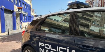 Detenido en Torrelavega un hombre acusado de cuatro robos con violencia en la zona de Sierrapando