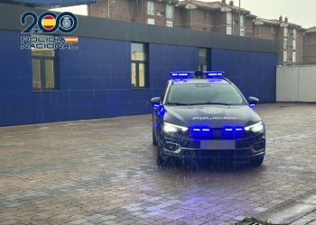 Dos detenidos por robo con fuerza en comercios de Santander en operativos rápidos de la Policía Nacional