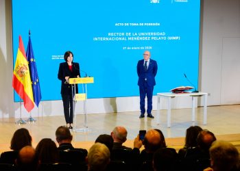 Ángel Pelayo González-Torre toma posesión como nuevo rector de la UIMP