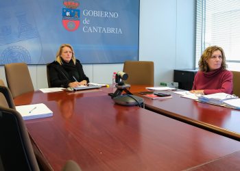 Cantabria reclama a Planas más protección para el campo ante el acuerdo con Mercosur y una rebaja del recorte de verdel