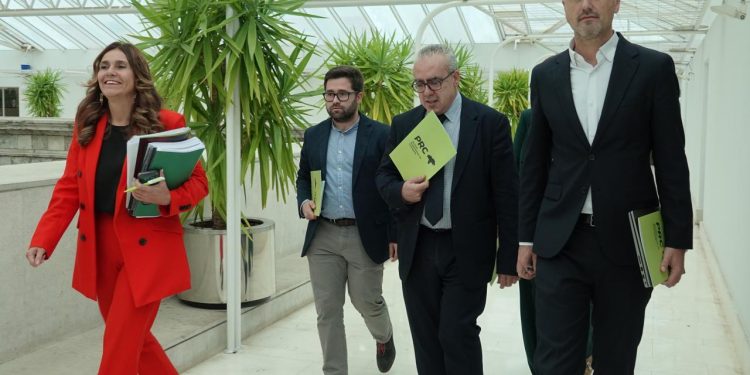 El PRC reclama a Buruaga que gobierne y llame a los regionalistas para negociar los Presupuestos de 2026