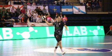 Derrota agónica del Bathco BM Torrelavega en Logroño