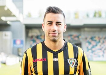 El Tropezón ficha a Óscar Fernández y da un golpe encima de la mesa en Tercera