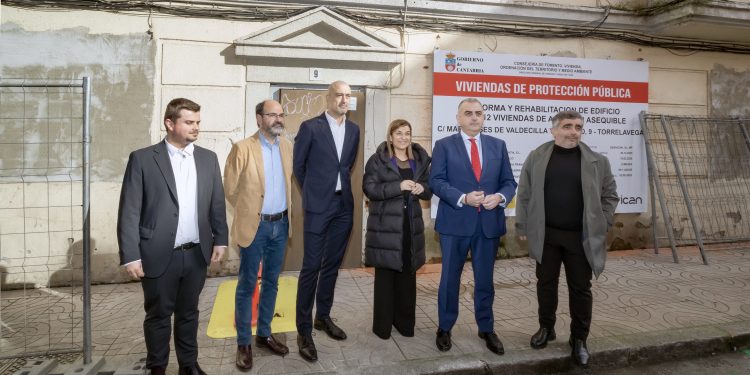 Torrelavega arranca rehabilitación de 12 VPO en La Inmobiliaria tras ocho años sin promoción pública