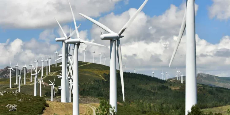 La Fiscalía de Cantabria abre diligencias por presuntas irregularidades en la tramitación de parques eólicos en el sur de la comunidad