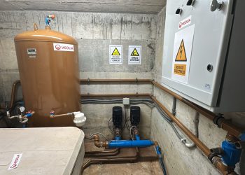 El Ayuntamiento de Astillero refuerza el abastecimiento de agua en Guarnizo con la renovación de la estación de bombeo de Juncara