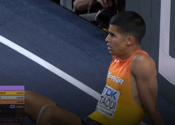 Mohamed Attaoui conquista el bronce mundial de 800 en pista cubierta