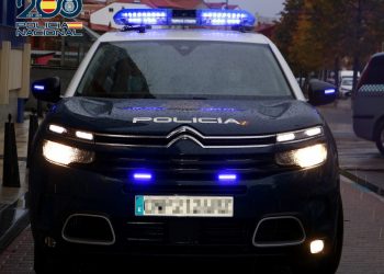 Policía Nacional arresta a hombre por acosar a una joven en un aparcamiento de Torrelavega