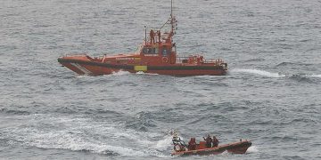 Tres fallecidos y tres desaparecidos al hundirse una pasarela en la zona de El Bocal, en Santander